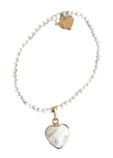 Howlite Gemstone Heart bracelet
