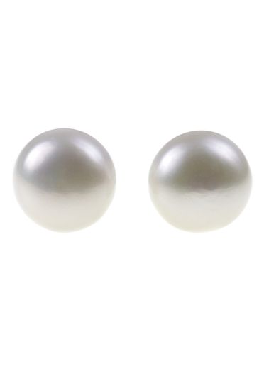 Ivory Freshwater Pearl Stud Earrings				