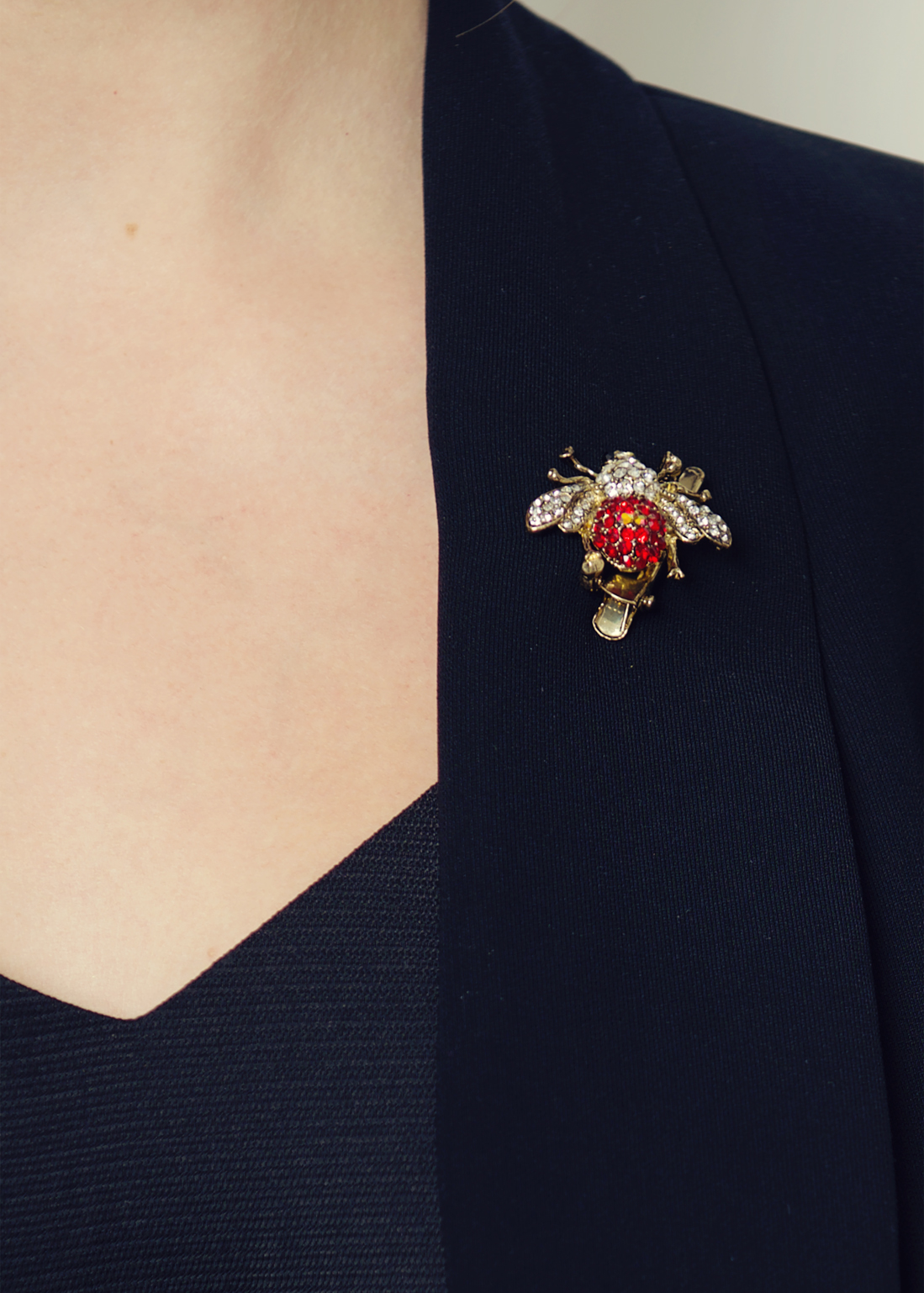 Royal Bee Hairclip & Brooch