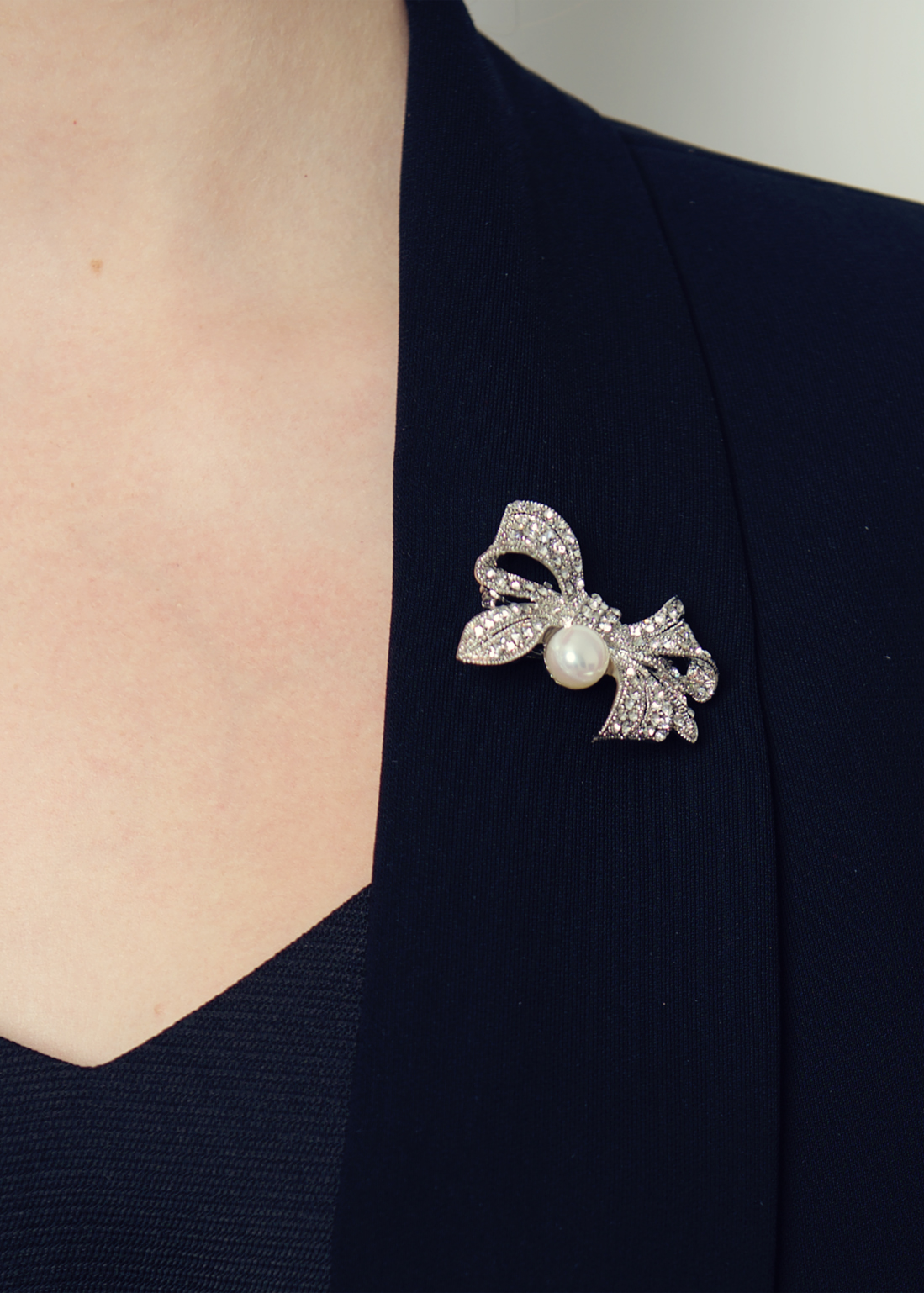 Pearl Bow Hairclip & Brooch