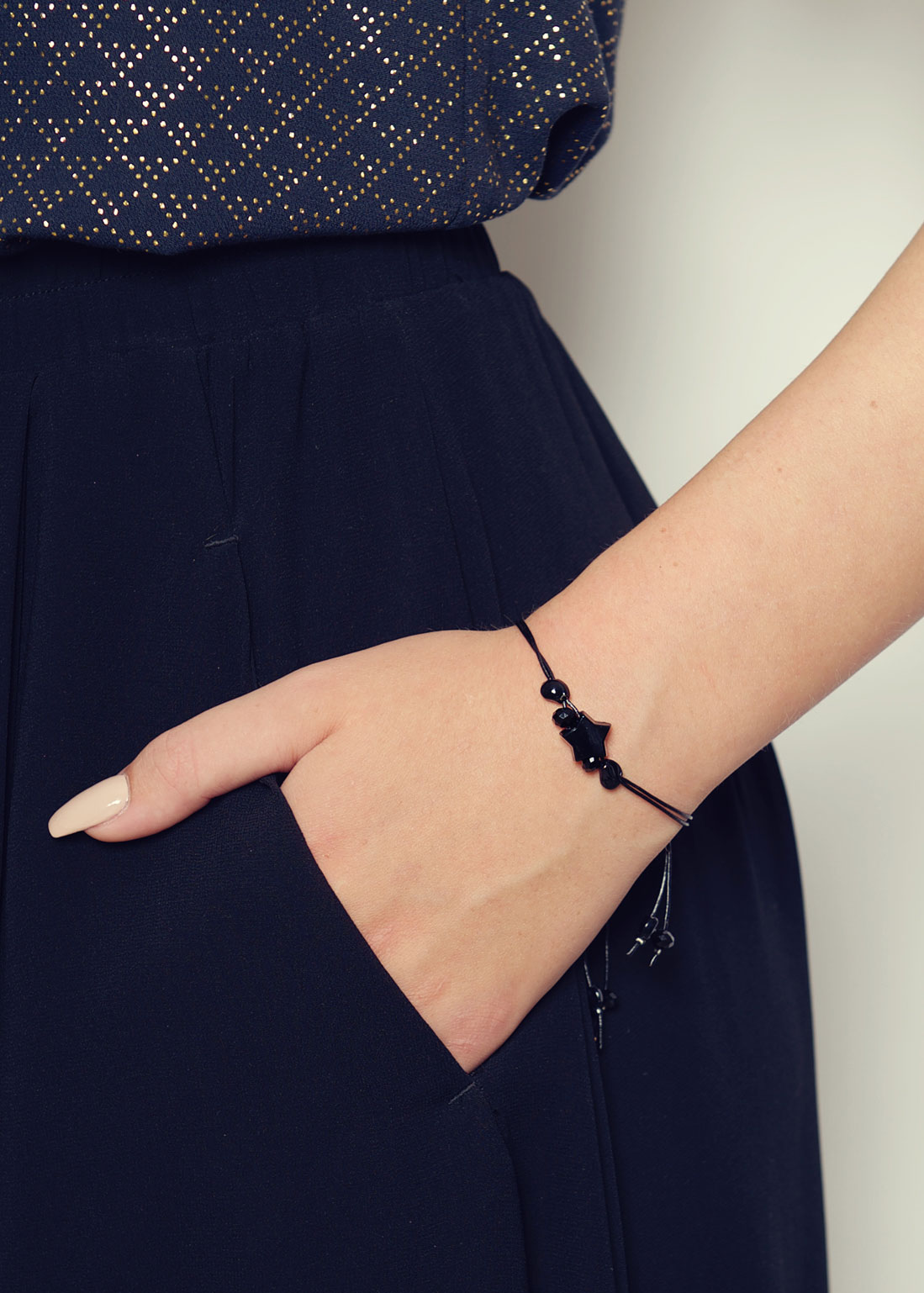 Jet Friendship Bracelet